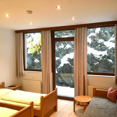Hotel Josef - For Friends